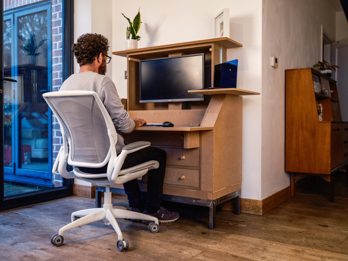Help your hybrid team live better - and achieve more.